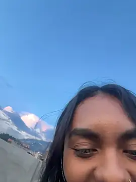 Snapshot of GiorgiaLuxee chatting on 11-09-25, 10:52 GiorgiaLuxee online show from 11-09-25, 10:52