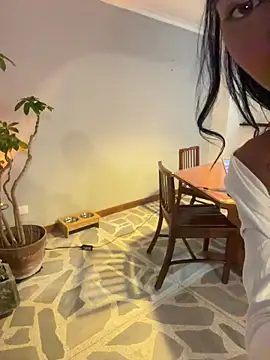 Snapshot of GiorgiaLuxee chatting on 11-28-25, 10:56 GiorgiaLuxee online show from 11-28-25, 10:56