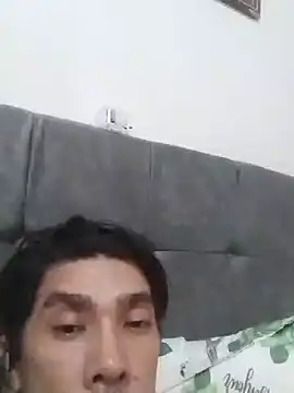 Snapshot of Shawnzinho chatting on 11-28-25, 03:36 Shawnzinho online show from 11-28-25, 03:36