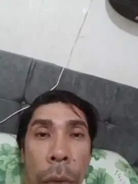 Snapshot of Shawnzinho chatting on 12-17-25, 05:24 Shawnzinho online show from 12-17-25, 05:24