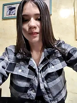 Snapshot of CHARLOTTE__05 chatting on 09-10-25, 12:27 CHARLOTTE 05 online show from 09-10-25, 12:27