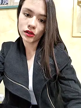 Snapshot of CHARLOTTE__05 chatting on 09-14-25, 01:10 CHARLOTTE 05 online show from 09-14-25, 01:10