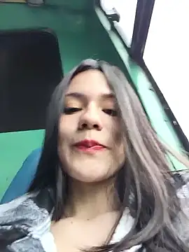 Snapshot of CHARLOTTE__05 chatting on 09-18-25, 11:56 CHARLOTTE 05 online show from 09-18-25, 11:56