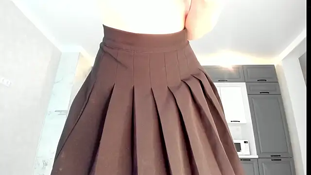 MollyDollz online show from 12-16-25, 01:49