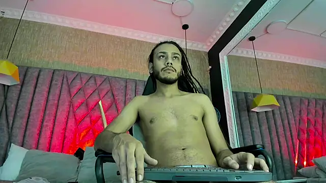 Boss Domiinator online show from 11-25-25, 03:39