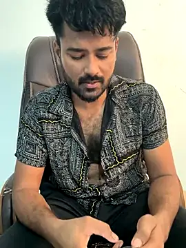 Snapshot of MeekBatgirl chatting on 09-25-25, 07:01 MeekBatgirl online show from 09-25-25, 07:01