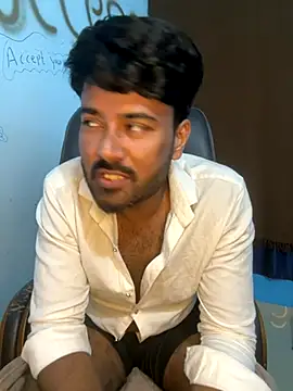 MeekBatgirl online show from 11-09-25, 07:34