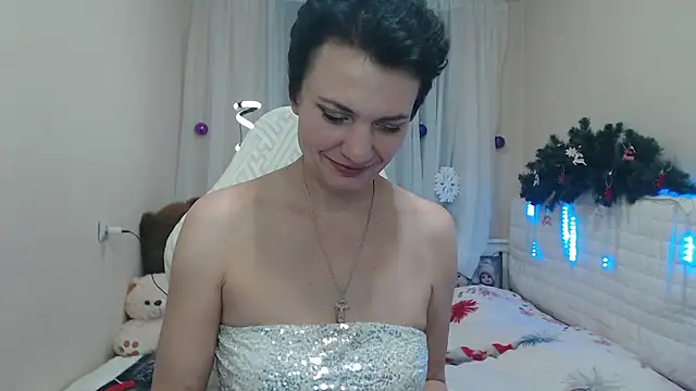 AvaSaturnian online show from 12-05-25, 01:31