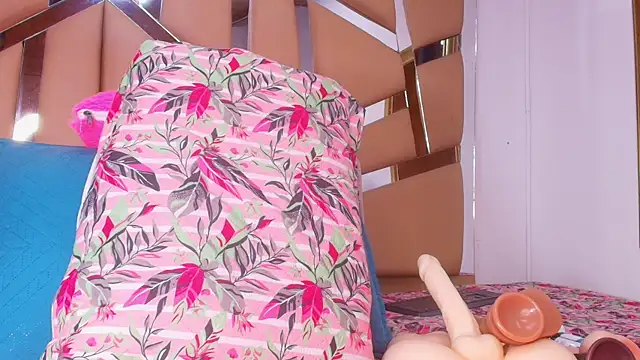 sweegirl69 online show from 09-14-25, 11:53