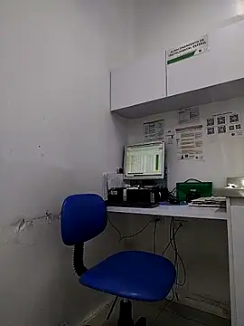 Snapshot of Madisson-04_ chatting on 10-30-25, 07:36 Madisson-04 online show from 10-30-25, 07:36