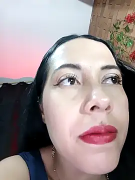 Snapshot of MiaForever1 chatting on 09-26-25, 12:25 MiaForever1 online show from 09-26-25, 12:25