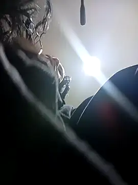 Snapshot of MiaForever1 chatting on 11-08-25, 10:30 MiaForever1 online show from 11-08-25, 10:30