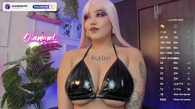 Snapshot of diamond_dustt chatting on 10-14-25, 07:47 diamond dustt online show from 10-14-25, 07:47