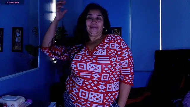 Snapshot of milf_latinn chatting on 10-03-25, 12:35 milf latinn online show from 10-03-25, 12:35