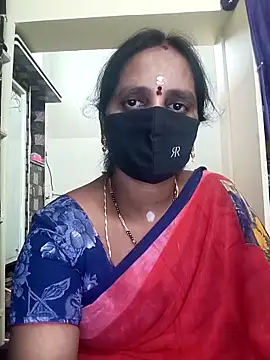 Snapshot of Mee_harini-telugupilla chatting on 10-31-25, 04:35 Mee harini-telugupilla online show from 10-31-25, 04:35