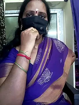 Snapshot of Mee_harini-telugupilla chatting on 11-04-25, 03:49 Mee harini-telugupilla online show from 11-04-25, 03:49