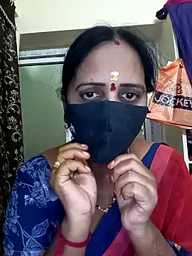 Snapshot of Mee_harini-telugupilla chatting on 11-14-25, 02:43 Mee harini-telugupilla online show from 11-14-25, 02:43