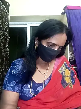 Snapshot of Mee_harini-telugupilla chatting on 11-28-25, 03:14 Mee harini-telugupilla online show from 11-28-25, 03:14