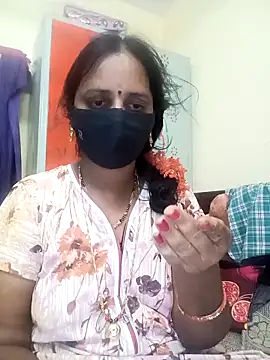 Snapshot of Mee_harini-telugupilla chatting on 11-30-25, 10:36 Mee harini-telugupilla online show from 11-30-25, 10:36