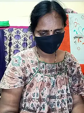 Snapshot of Mee_harini-telugupilla chatting on 12-14-25, 01:11 Mee harini-telugupilla online show from 12-14-25, 01:11