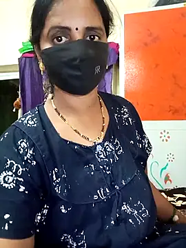 Snapshot of Mee_harini-telugupilla chatting on 12-14-25, 04:34 Mee harini-telugupilla online show from 12-14-25, 04:34