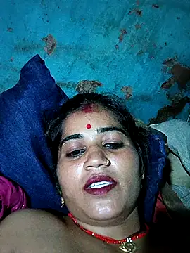 Snapshot of Mis_sonam chatting on 09-17-25, 05:03 Mis sonam online show from 09-17-25, 05:03