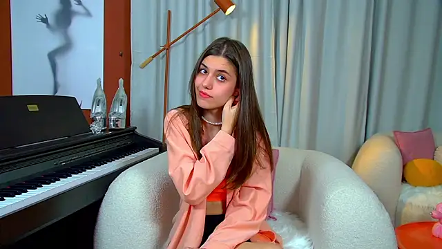 ArianaAllens online show from 10-12-25, 07:40