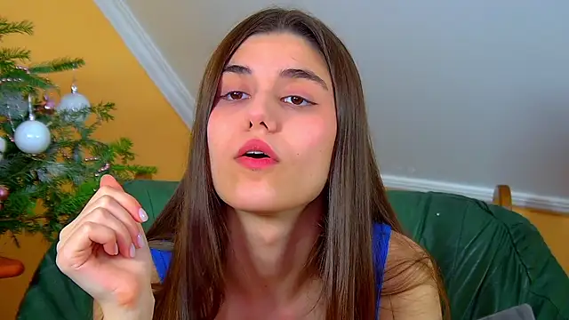 ArianaAllens online show from 12-17-25, 06:19