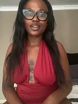 Moonzy77 online show from 11-04-25, 01:10