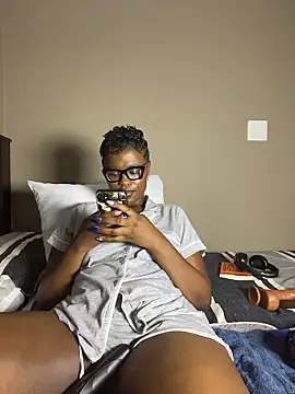 Moonzy77 online show from 01-09-26, 11:39