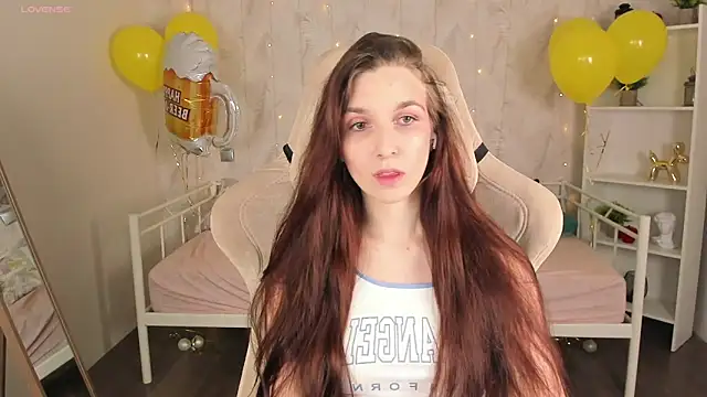 Snapshot of Miss___Eva chatting on 09-25-25, 12:03 Miss Eva online show from 09-25-25, 12:03