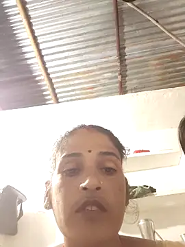 Nillohot online show from 10-17-25, 12:30