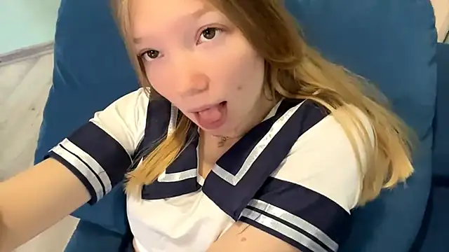 Snapshot of Sweet_horizon chatting on 09-30-25, 05:12 Sweet horizon online show from 09-30-25, 05:12