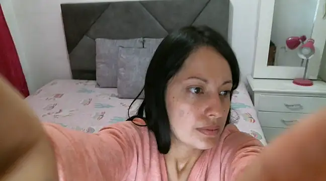 Taylormegan online show from 03-10-25, 01:54