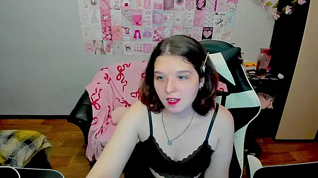 Acid Kate online show from 09-27-25, 02:49