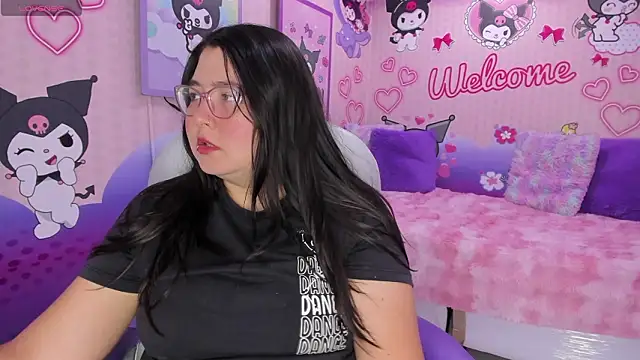 Snapshot of Dulce_meow chatting on 02-11-26, 11:48 Dulce meow online show from 02-11-26, 11:48