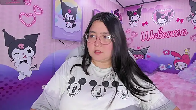 Snapshot of Dulce_meow chatting on 02-15-26, 05:26 Dulce meow online show from 02-15-26, 05:26