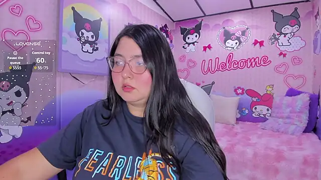 Snapshot of Dulce_meow chatting on 02-28-26, 11:55 Dulce meow online show from 02-28-26, 11:55