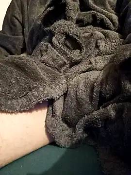 Snapshot of YourBigOne20 chatting on 09-23-25, 07:33 YourBigOne20 online show from 09-23-25, 07:33