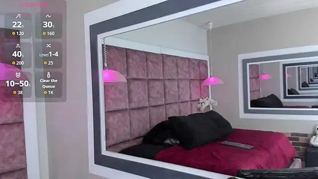 Snapshot of Ely09_ chatting on 11-24-25, 09:25 Ely09 online show from 11-24-25, 09:25