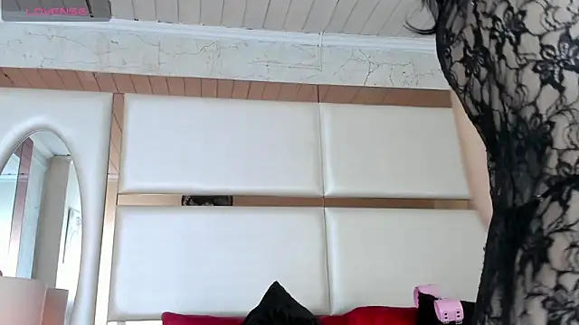 Snapshot of Ely09_ chatting on 02-07-26, 02:21 Ely09 online show from 02-07-26, 02:21