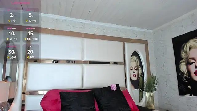 Snapshot of Ely09_ chatting on 02-12-26, 02:12 Ely09 online show from 02-12-26, 02:12