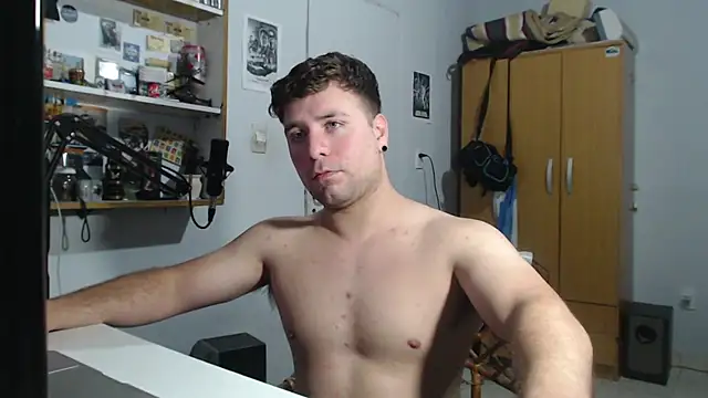 ferrari1996 online show from 11-11-25, 05:40