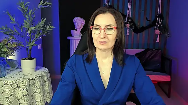 UnaTerra online show from 10-24-25, 05:26