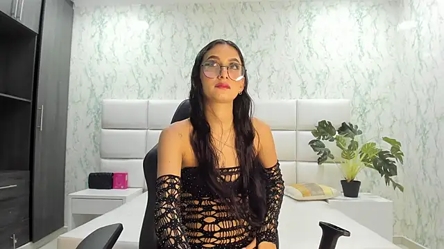 ValerySkinnyy online show from 10-10-25, 11:26