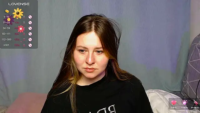 Snapshot of whynotlol chatting on 09-17-25, 01:13 whynotlol online show from 09-17-25, 01:13