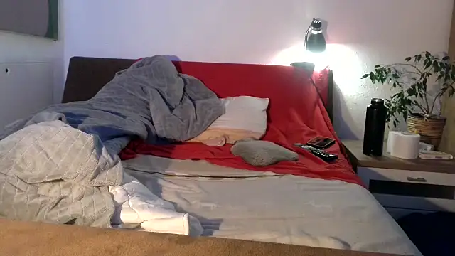 EdelHolz91 online show from 10-03-25, 05:37