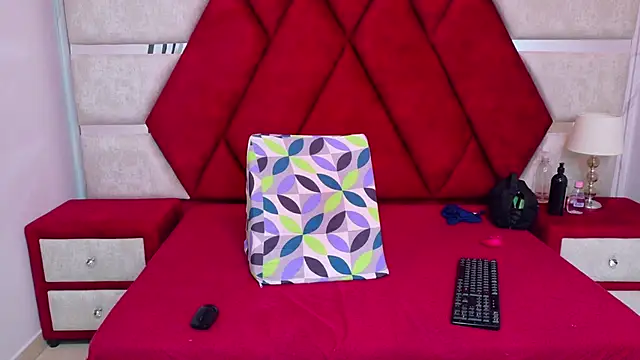 Kity spiderr online show from 10-17-25, 12:19