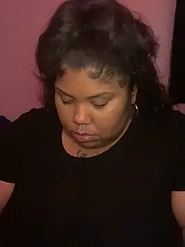 Snapshot of BlaxicanaMami chatting on 10-06-25, 05:49 BlaxicanaMami online show from 10-06-25, 05:49