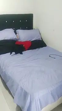 karly hot  online show from 10-04-25, 02:09